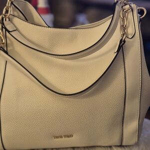 Nine West Ivory Shoulder Bag with Gold Chain